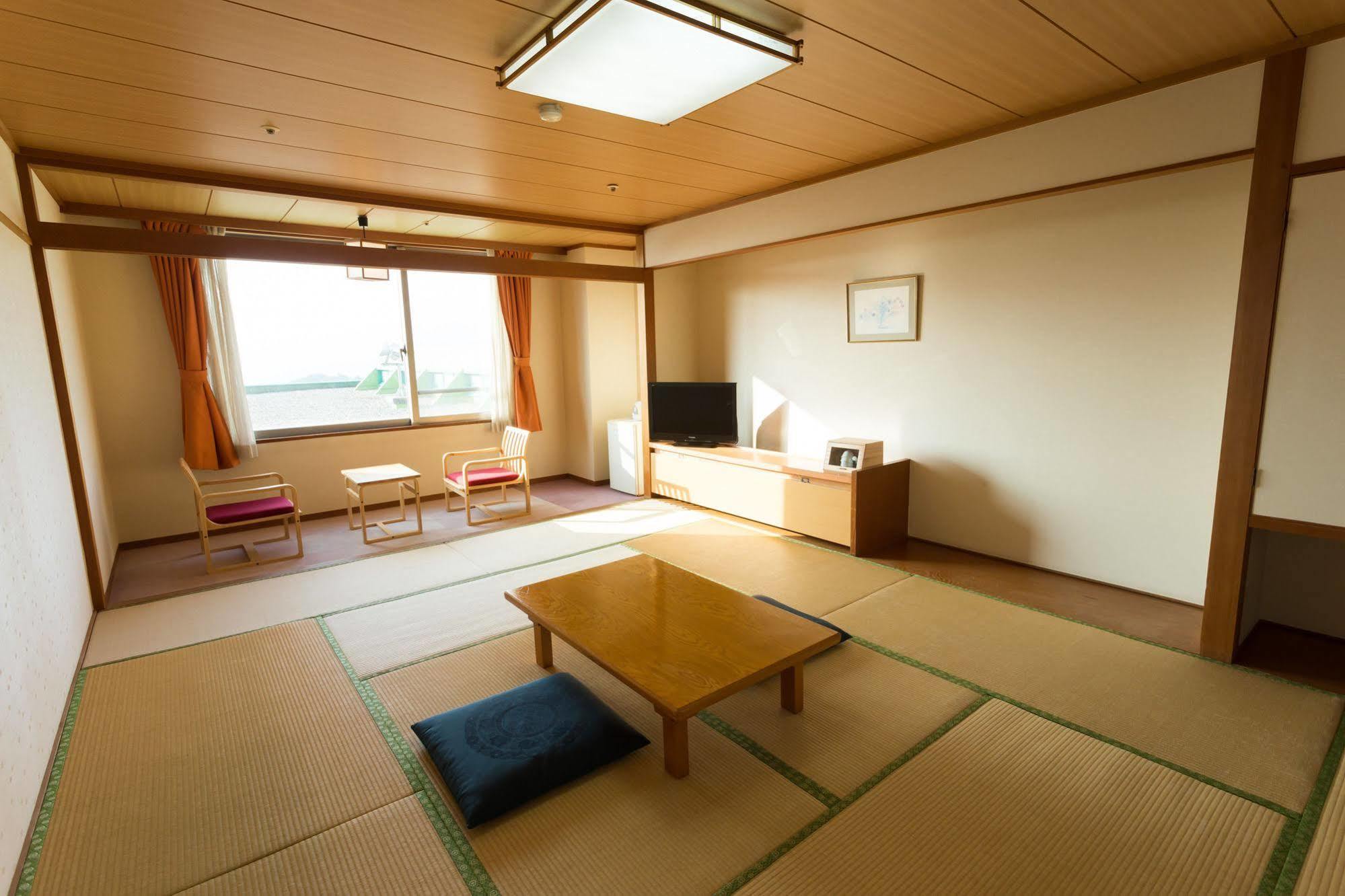 Washigatake Kogen Hotel Rainbow Gujo Exteriör bild