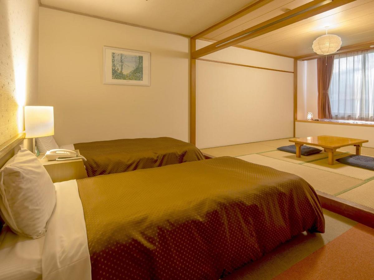Washigatake Kogen Hotel Rainbow Gujo Exteriör bild